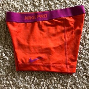 Nike spanks